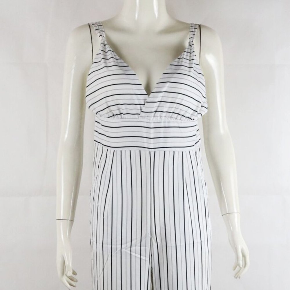 Tulum's Garden Sleeveless V-Neck Jumpsuit - Picture 5 of 7